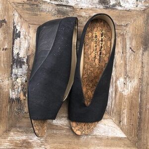 Sydney Brown vegan Wedge Mule